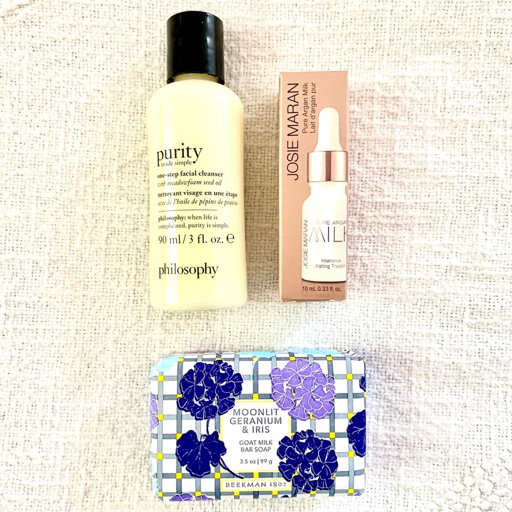 Bundle Set: Philosophy Cleanser, Josie Maran Serum Treatment, Beekman 1802 Soap